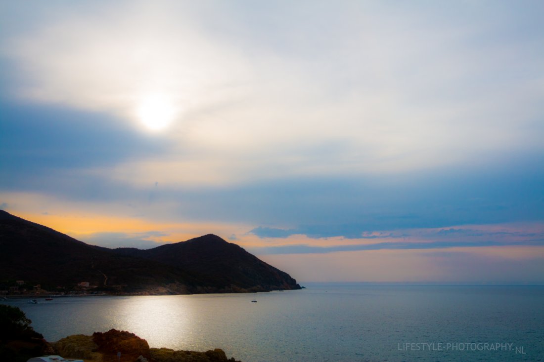 lifestyle-photography.nl - zonsondergang Galeria, Corsica